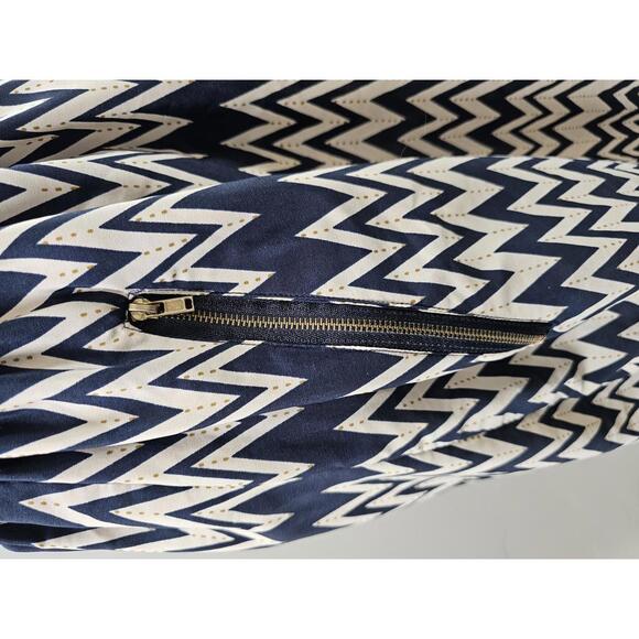 Speed Control Chevron Dress - Picture 3 of 14